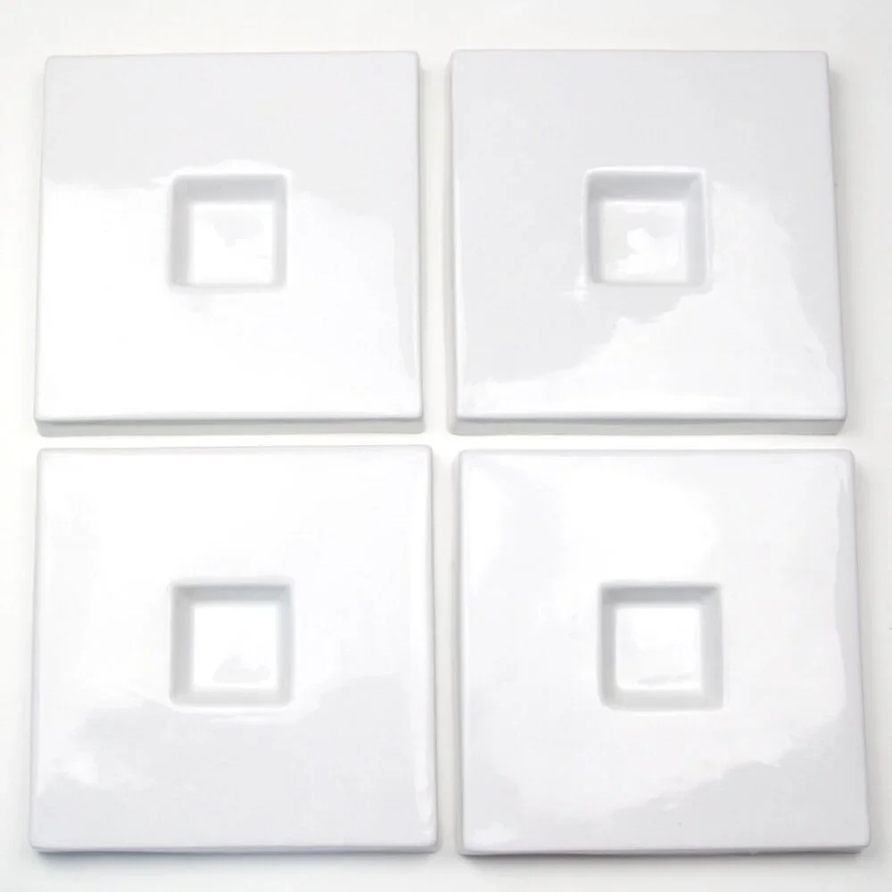 CB2 Crate & Barrel Sushi Appetizer Plates‎ Set of 4 VGUC